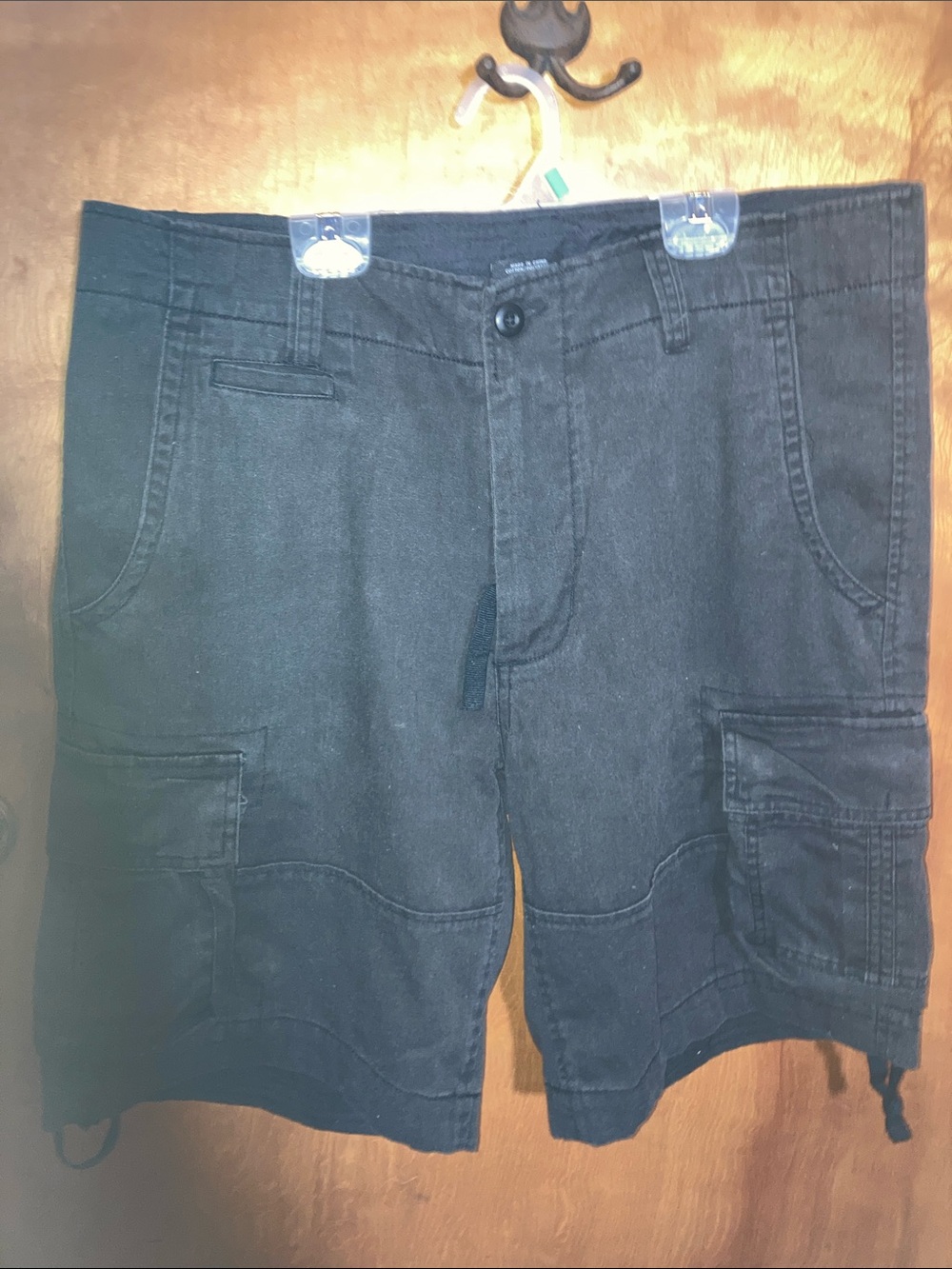 Men's Black Cargo Shorts with Multiple Utility Pockets Cotton.